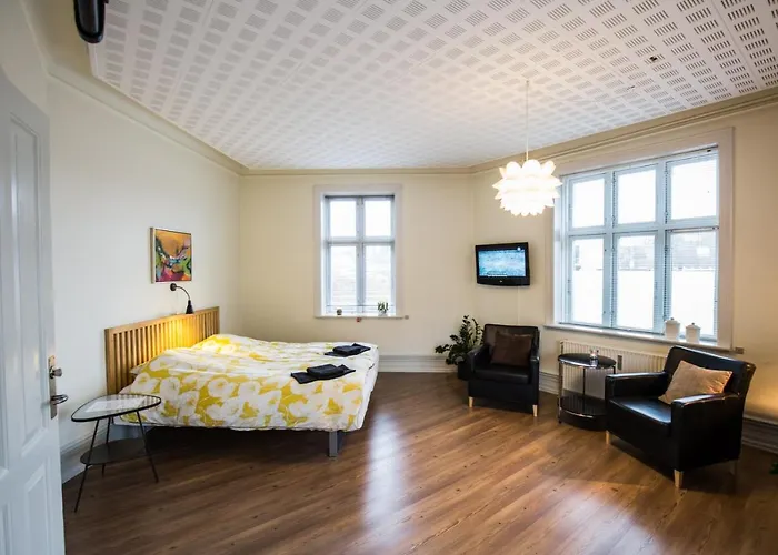Bed & Breakfast Holstebro ベッド・アンド・ブレックファスト 3*